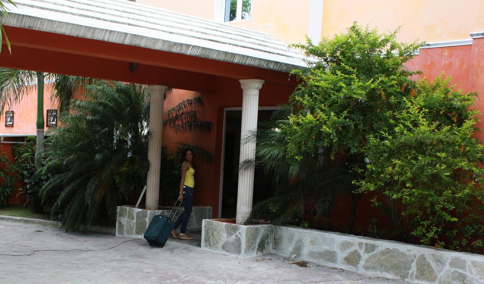 Hotel Marimba Punta Cana Exterior photo